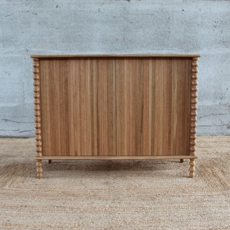 Reeded Bobbin Drinks Cabinet