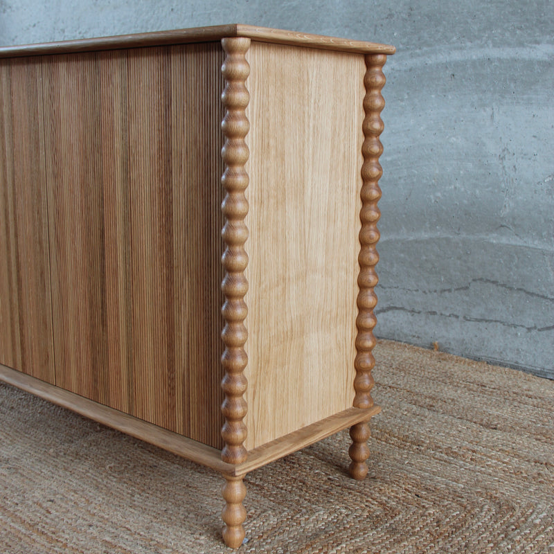 Reeded Bobbin Drinks Cabinet