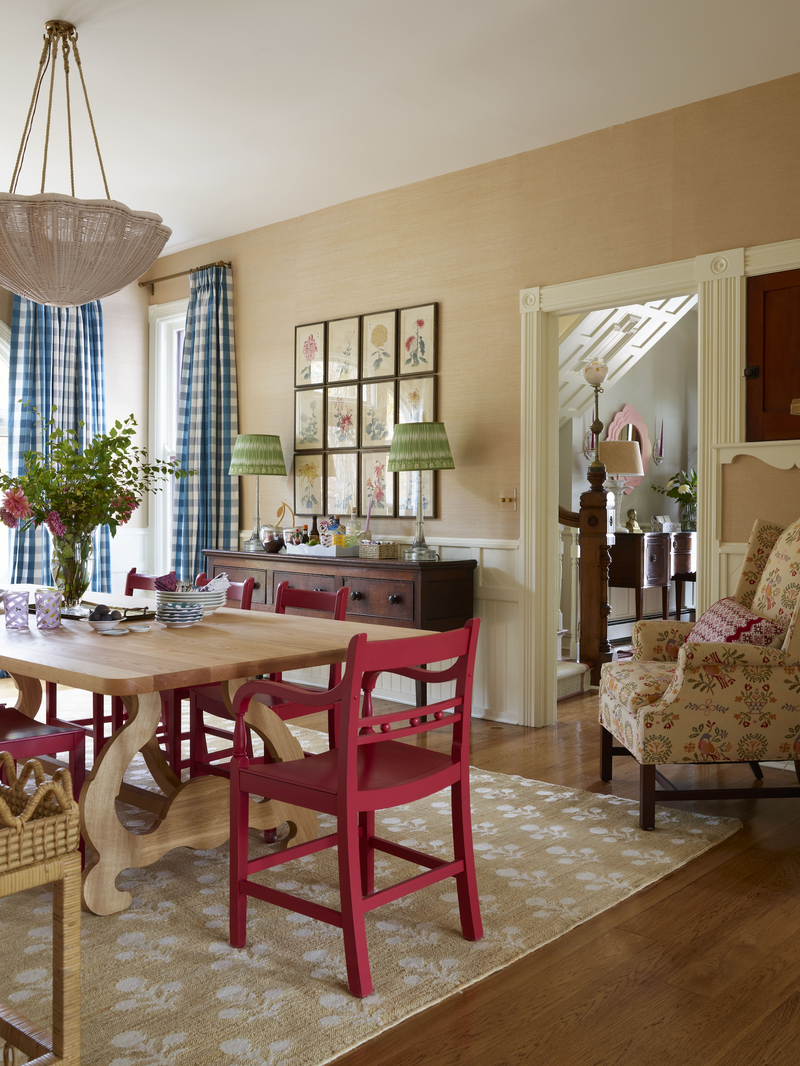 Gustave Dining Table