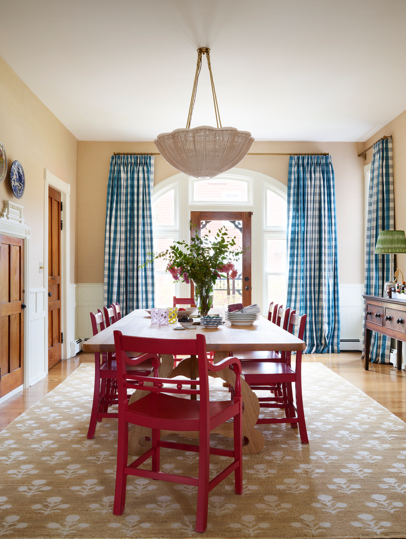 Gustave Dining Table